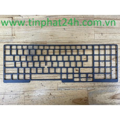 Case Laptop Dell Precision M7730 M7740 M7530 M7540